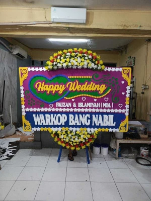 Papan Bunga di Cipinang Muara